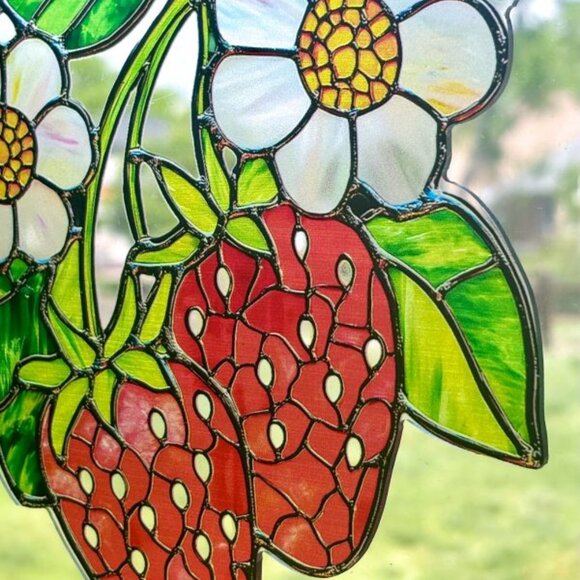Fresh Strawberries n' Blossoms Window Sun Hanging Sun Catcher Suncatcher New - Picture 2 of 4